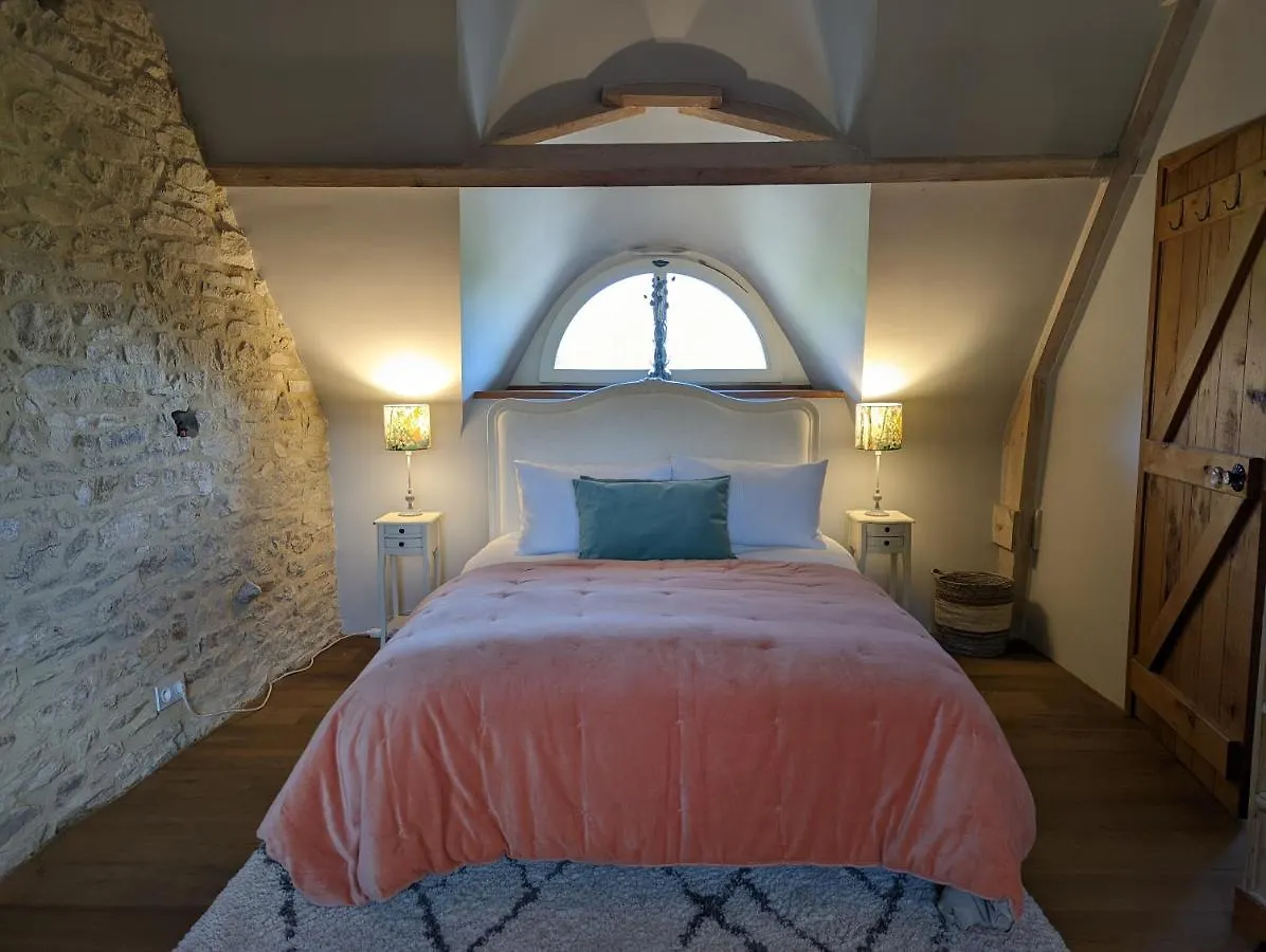 Maison Typique Bretonne Avec Toit De Chaume Camors 0*,  Frankrig